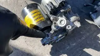 2011 Toyota Prius C1391 code Internal Leak in the actuator circuit
