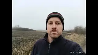 Не праздную новый год, не пью алкоголь, не рублю елки!