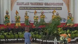 PENAMPILAN AFAR  SAAT WISUDA TK B INSAN KAMIL
