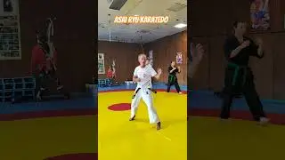 Подготовительное упражнение для бросковой техники. #asairyu #karate #каратэ