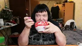18+ Жрём на камеру. я имею полное право жить в свинарнике, если мне так хочется. 26.09.2023