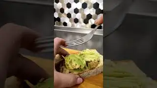 ЭТО ЛУЧШЕ БУТЕРБРОДА С КОЛБАСОЙ
