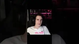 розовый💕- это Херейд жёлтый 💛- это иксданил на канале Херейд есть кадры из этого видио!