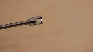 Зажигалка для газовой плиты - искра крупным планом.