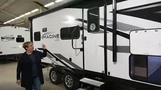 2025 Imagine XLS 17MKE by Grand Design