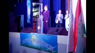 ДАР ШАҲРИ ТОЛЬЯТТИ РОССИЯ ПЕШ АЗ КОНСЕРТ, ГИМНИ ТОҶИКИСТОН САДО ДОД  БАЪД БАЗМИ НАВРӮЗИ САР ШУД