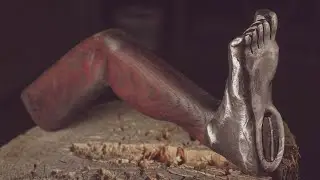 Это что нога?!  Нет, это кувалда!