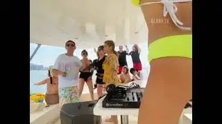 Tik Tok Party Sexy Bikini Gunung Gede