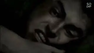 Woman strangles man to death with her legs ( Headscissors kill )
