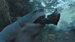 [4K] Shark eats person (TSS)