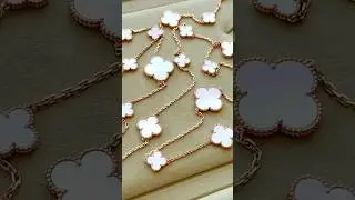 Van Cleef and Arpels white mother of pearl love 🤍💚
