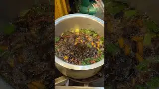 Едим скорпионов, жуков и кузнечиков в Таиланде / Паттайя / Пхукет / Бангкок 