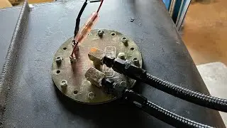 M715 8.1 Fuel system with brain damage wire problem. Full size on 21 RD.