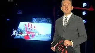 Два парня украли новогоднее дерево с елочного базара