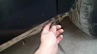Как снять нижнюю накладку двери Ауди А4