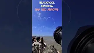 BLACKPOOL AIRSHOW 2024 - RED ARROWS 🗼✈️✈️🤎