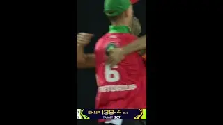 Imran Tahir sends stumps FLYING! 🤯