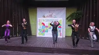 Радуйся, студия Жестовая песня. Руководитель Ермек Жаслыков.