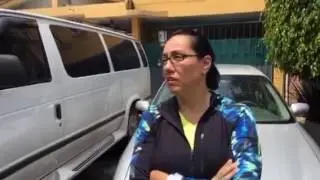 🔴La #LadyPudiente. Tres autos de lujo y todavía se queja. 🚙🚗🚐🚫