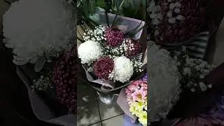 В одном из цветочных магазинов 