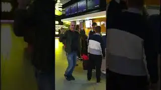 Премьера 