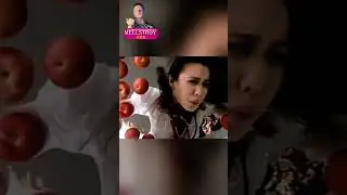 Девушка хотела достать яблоки из бочки, но ей помешала неизвестная сила...