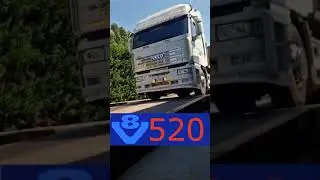 Manovra con bilico Iveco Eurostar 520, v8 sound #iveco #eurostar520 #ivecov8sound