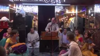 Экадаши 11-я ночь - Часть 7. Киртан Адити Дукхаха Прабху (Москва, 04-05.06.2013)